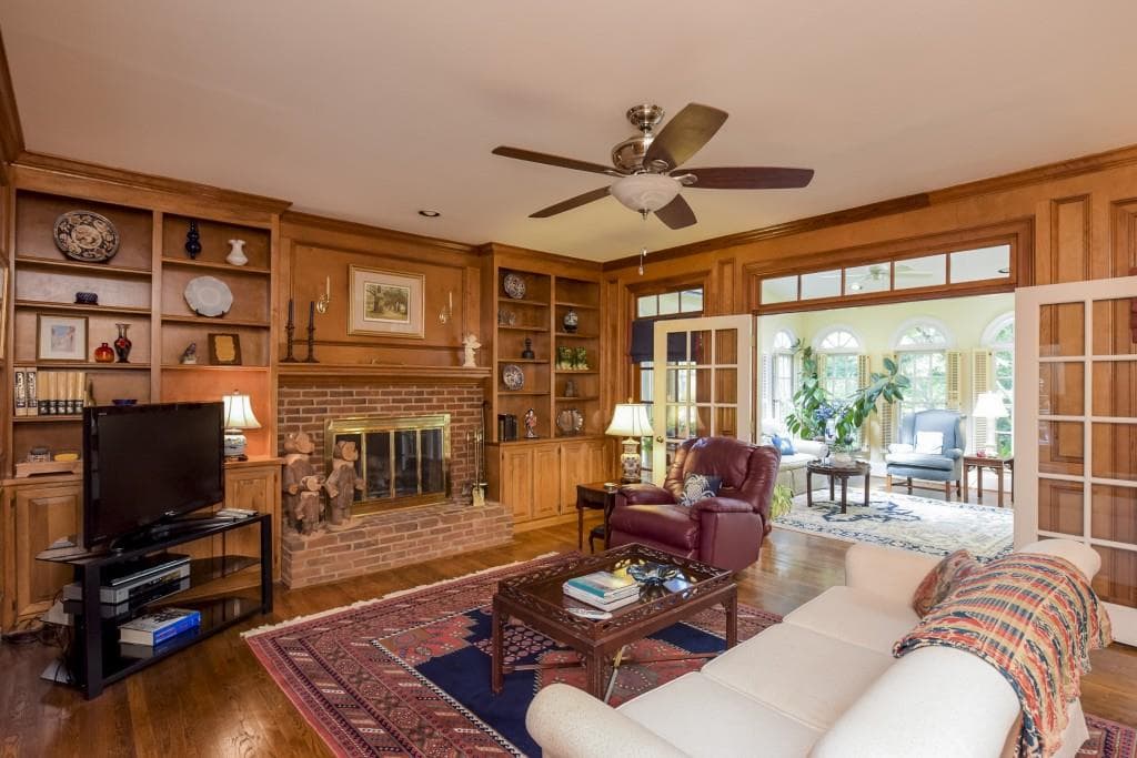 325 Dashing Wave Lane, Alpharetta, GA 30005 — most recent listing photo