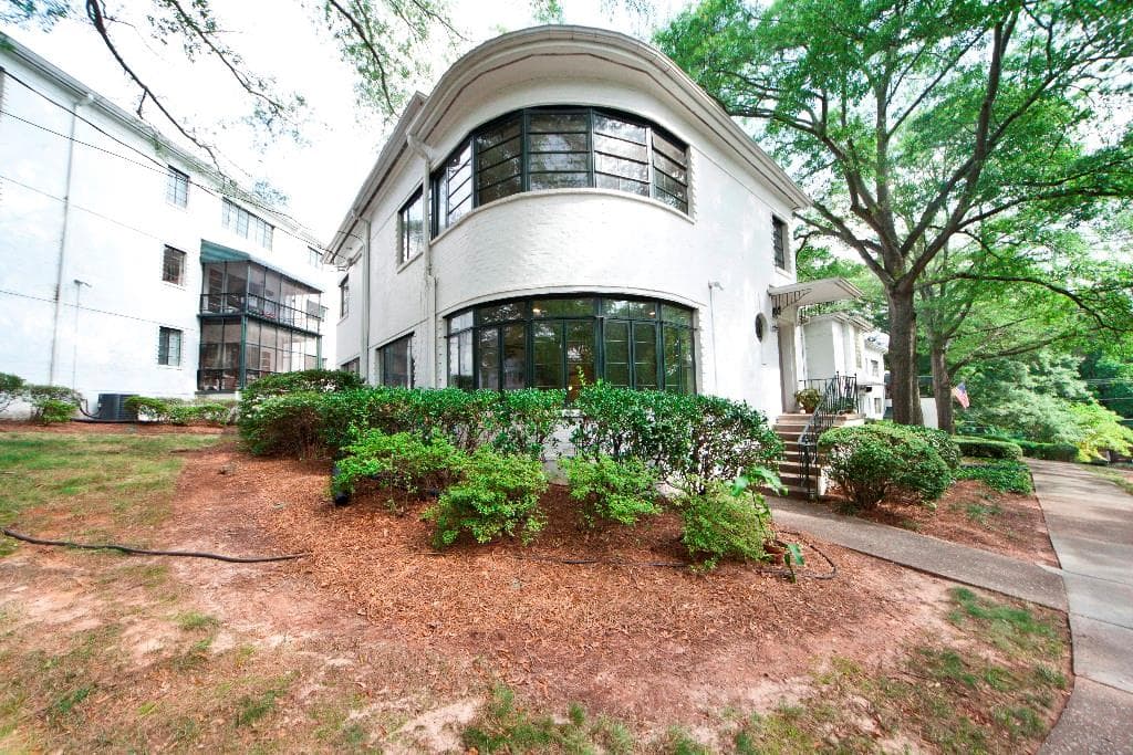 3 bedroom, 1,812 sq ft condominium sold at 1138 Briarcliff Road, Atlanta, GA 30306