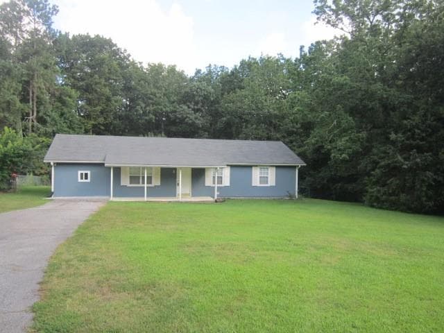 4 bedroom, 1,636 sq ft single family residence sold at 2831 Eunice Holcomb Circle, Dacula, GA 30019