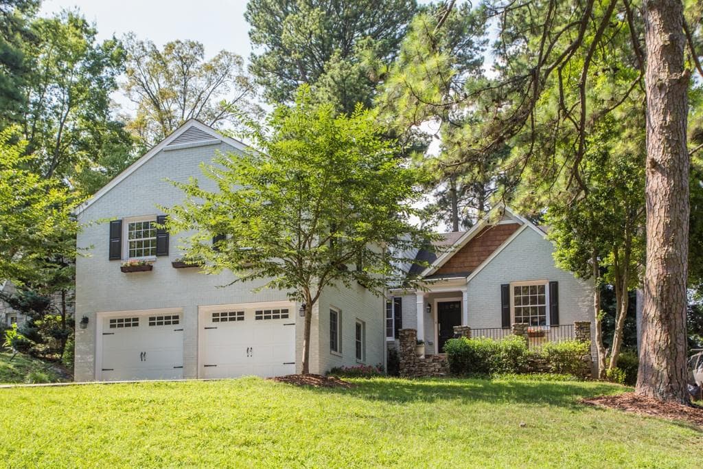 5 bedroom, 3,292 sq ft single family residence sold at 627 Hillpine Drive, Atlanta, GA 30306
