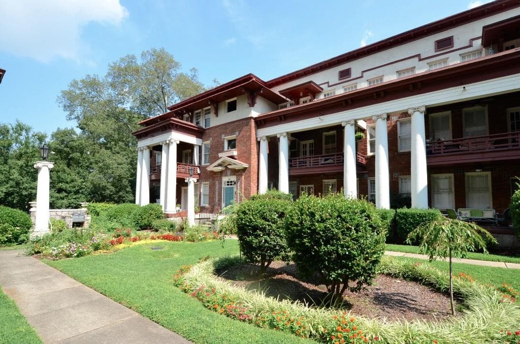2 bedroom, 783 sq ft condominium sold at 746 N Highland Avenue 11, Atlanta, GA 30306