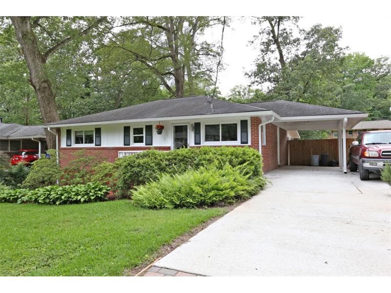 830 Whelchel Drive, Decatur, GA 30033 — most recent listing photo