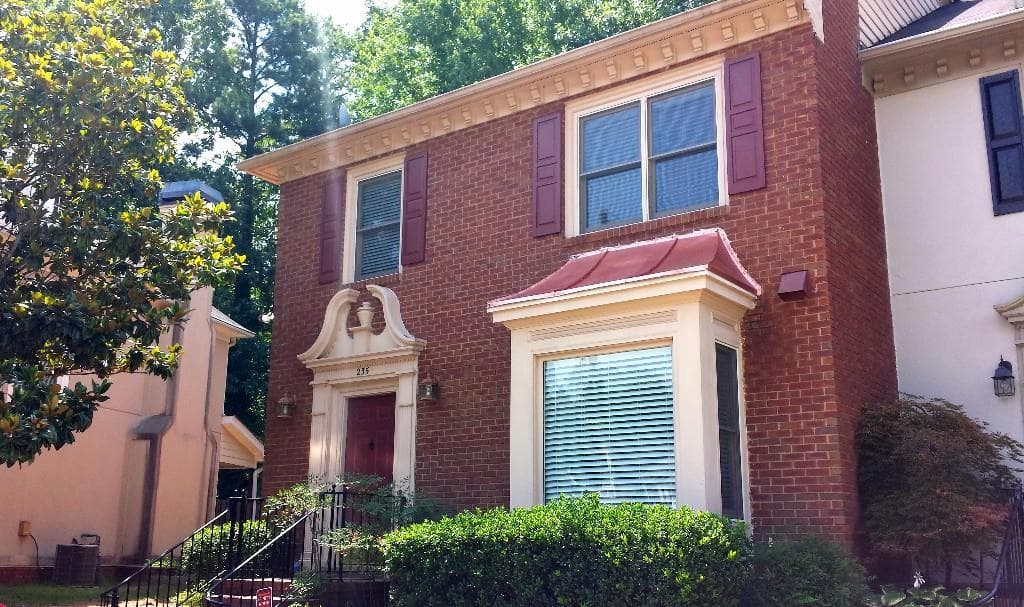 2 bedroom, 1,827 sq ft townhouse sold at 235 BRANTLEY Road 235, Sandy Springs, GA 30350