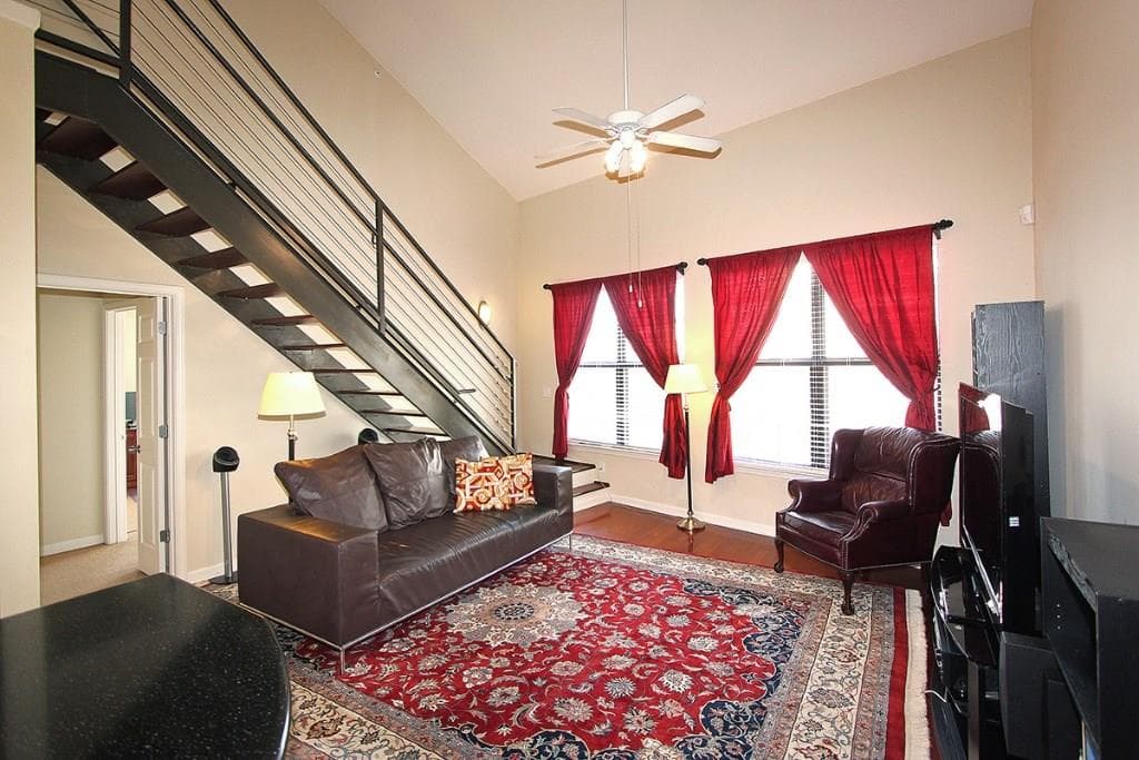 3 bedroom, 1,630 sq ft condominium sold at 400 17th Street 1411, Atlanta, GA 30363