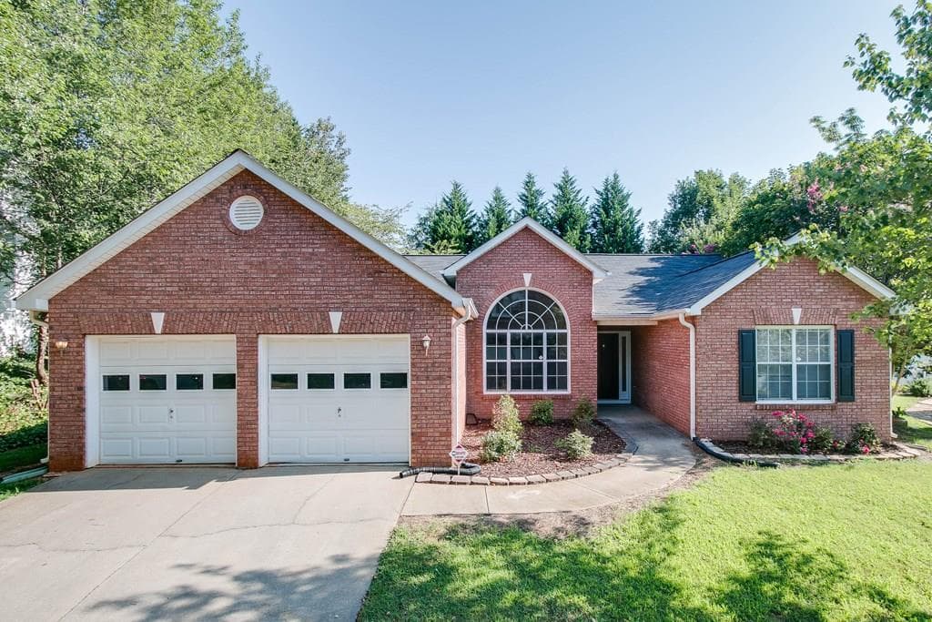 175 River Circle Road, Lawrenceville, GA 30043 — most recent listing photo