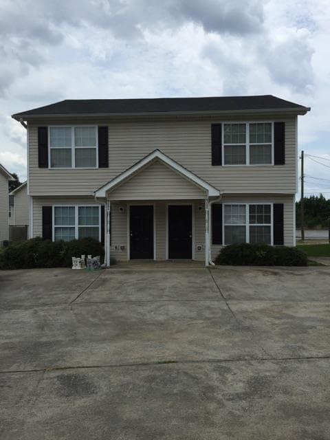 duplex sold at 426 Cassville Road, Cartersville, GA 30120