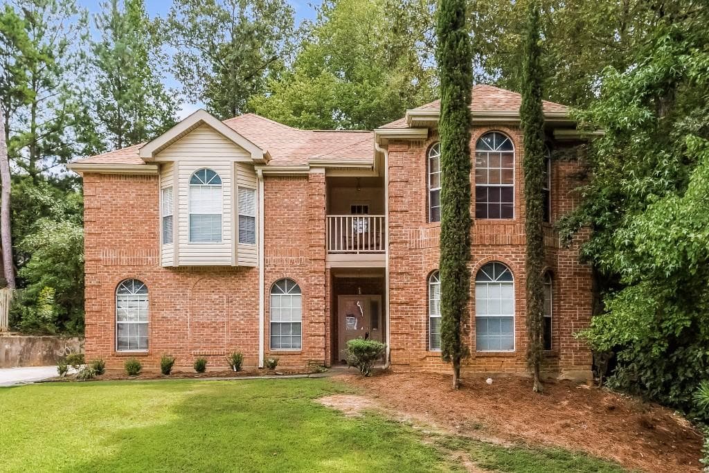 5 bedroom, 2,880 sq ft single family residence sold at 6507 Rebecca Way, Lithonia, GA 30058