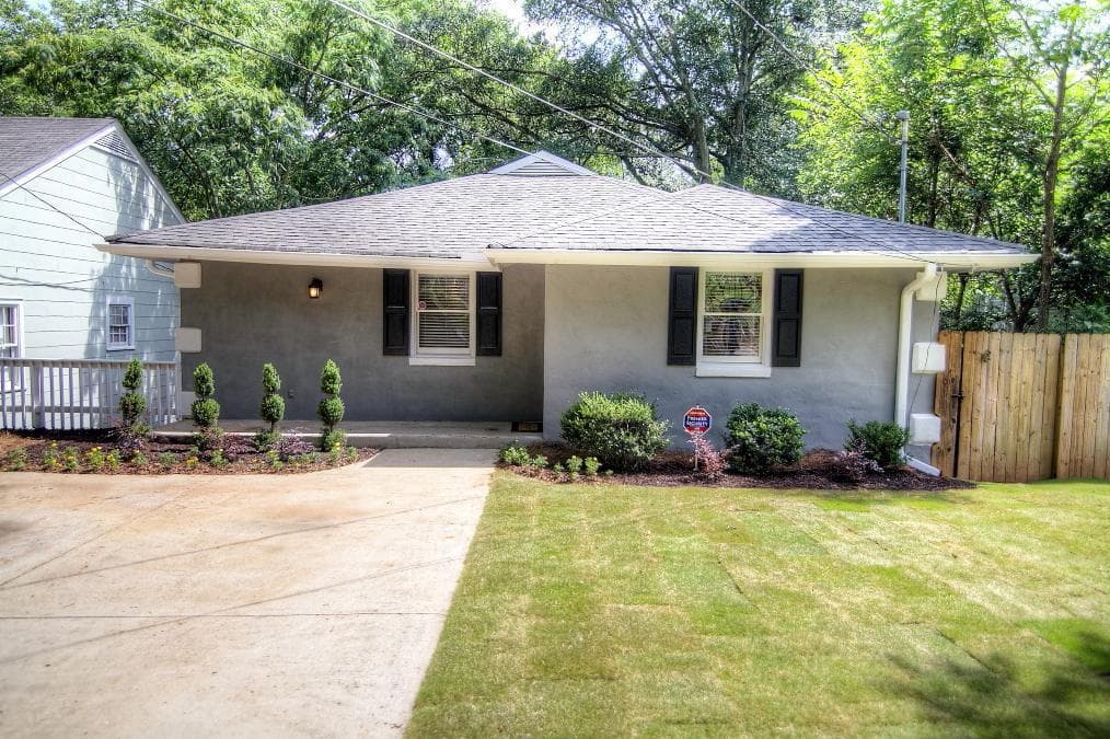 4 bedroom, 2,000 sq ft single family residence sold at 1435 Meridian Street, Atlanta, GA 30317