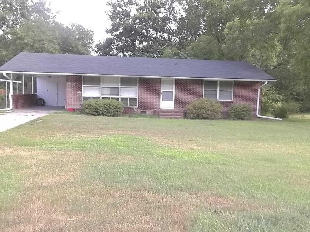 258 W May Street, Winder, GA 30680 — most recent listing photo
