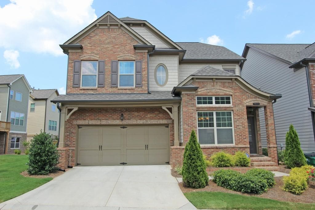 3 bedroom, 2,430 sq ft single family residence sold at 7840 Highland Bluff, Atlanta, GA 30328