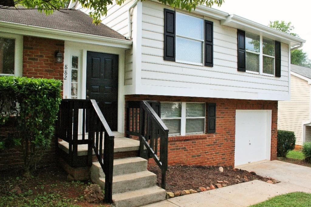 882 Wheatfields Place, Decatur, GA 30030 — most recent listing photo