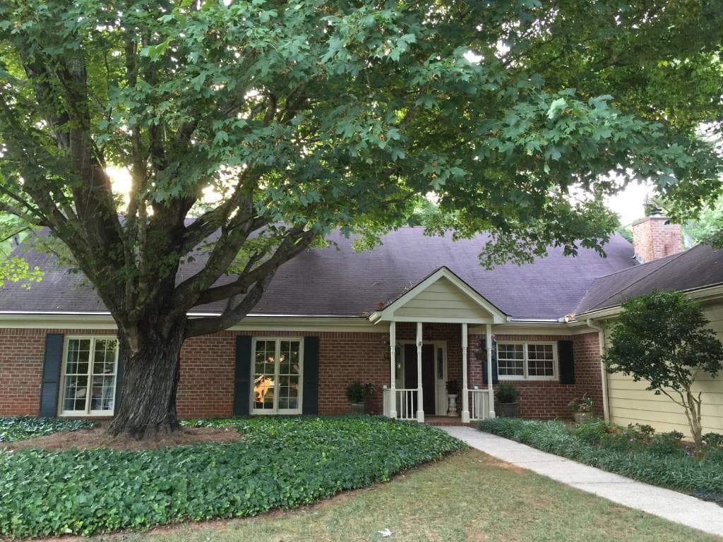 665 Saddle Creek Circle, Roswell, GA 30076 — most recent listing photo