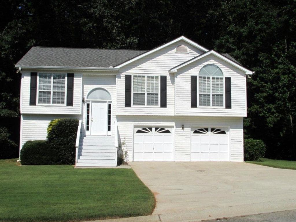 5348 Highpoint Road, Flowery Branch, GA 30542 — most recent listing photo