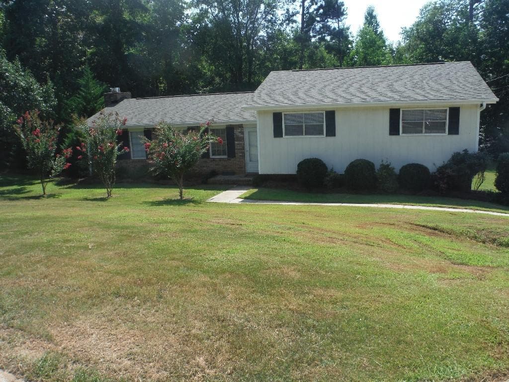 410 Falcon Court, Woodstock, GA 30188 — most recent listing photo
