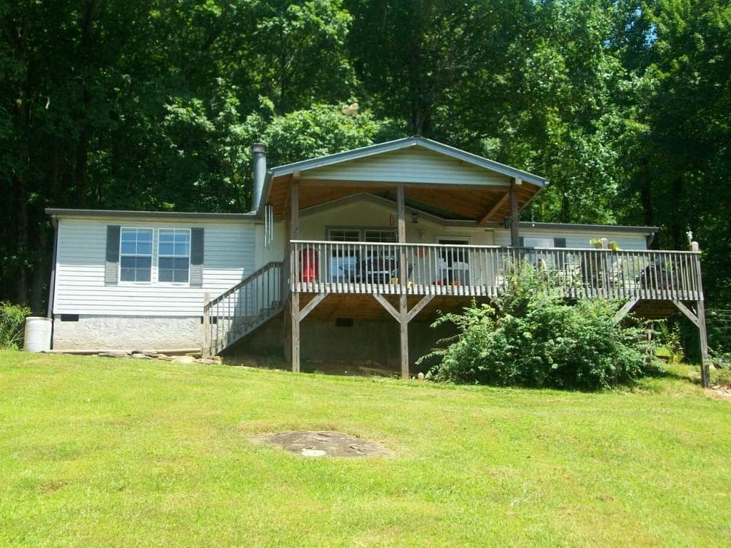 290 Rocky Mountain Place, Suches, GA 30572 — most recent listing photo