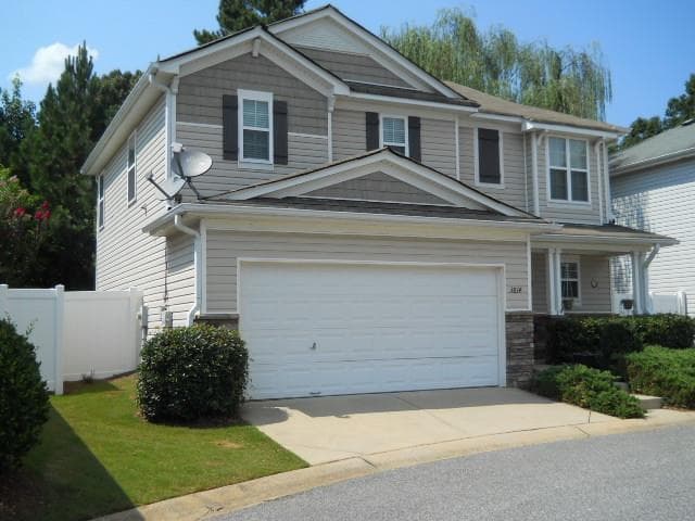 3814 HOLLIWELL Pass, Cumming, GA 30040 — most recent listing photo