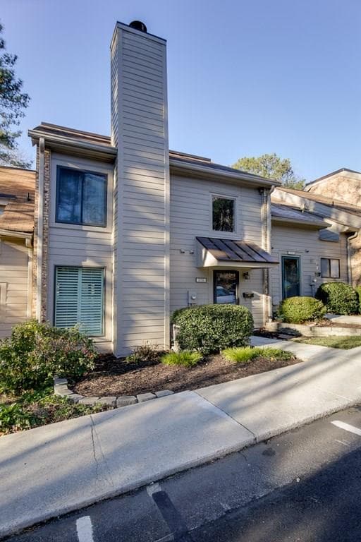 4 bedroom, 2,506 sq ft townhouse sold at 3731 Stonewall Drive 3731, Atlanta, GA 30339