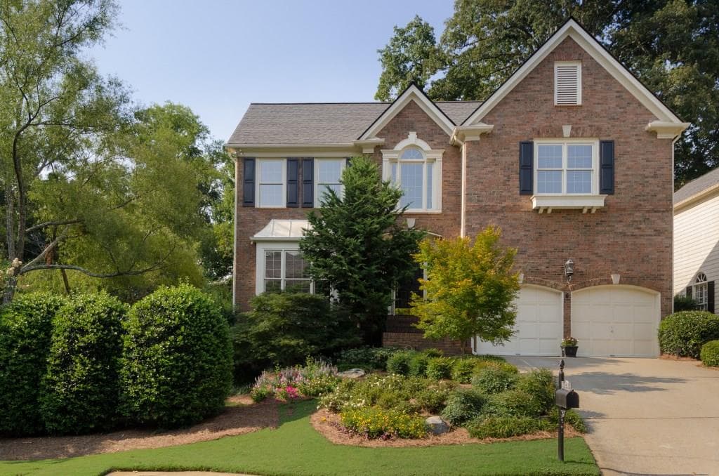 600 Glenridge Close, Sandy Springs, GA 30328 — most recent listing photo