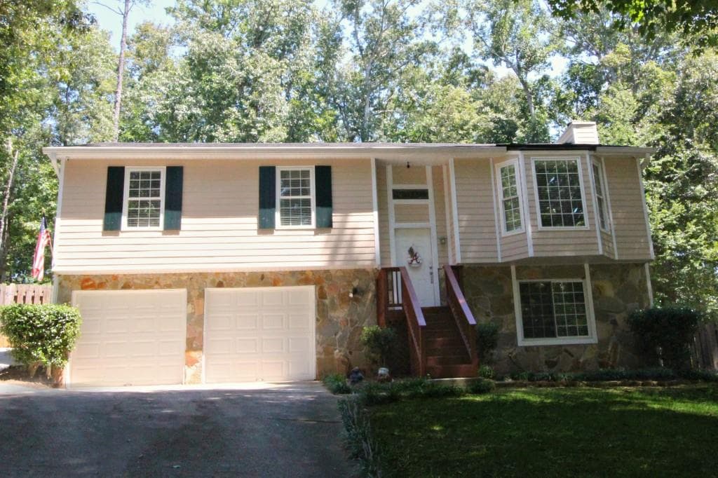 5232 Main Street Park Drive, Stone Mountain, GA 30088 — most recent listing photo