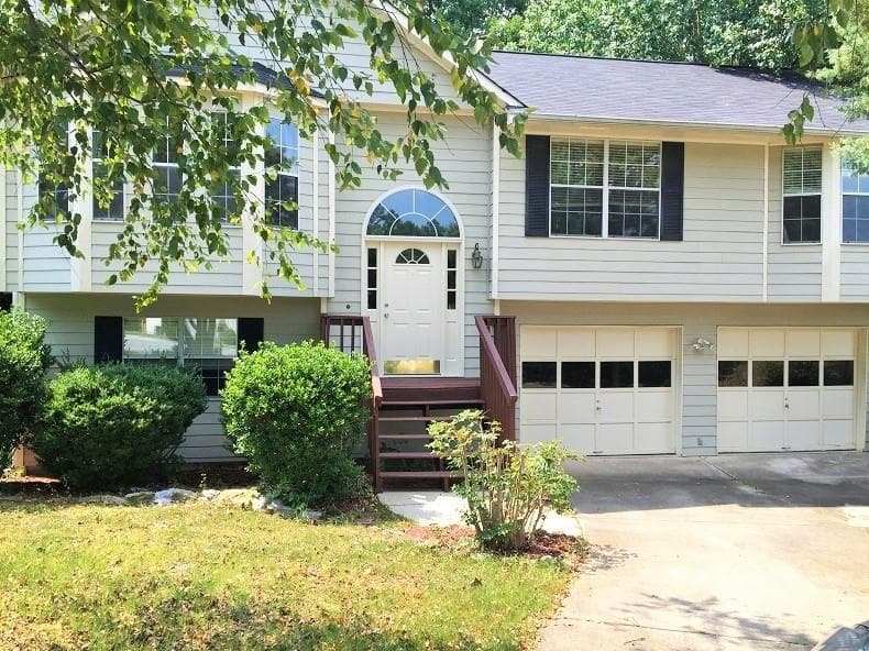 1030 Sycamore Summit, Sugar Hill, GA 30518 — most recent listing photo