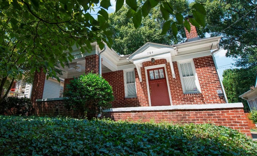 2 bedroom, 918 sq ft single family residence sold at 784 Barnett Street, Atlanta, GA 30306