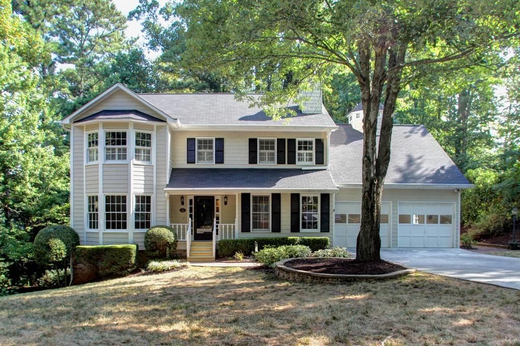 4 bedroom, 2,518 sq ft single family residence sold at 3287 Whitfield Drive, Marietta, GA 30062