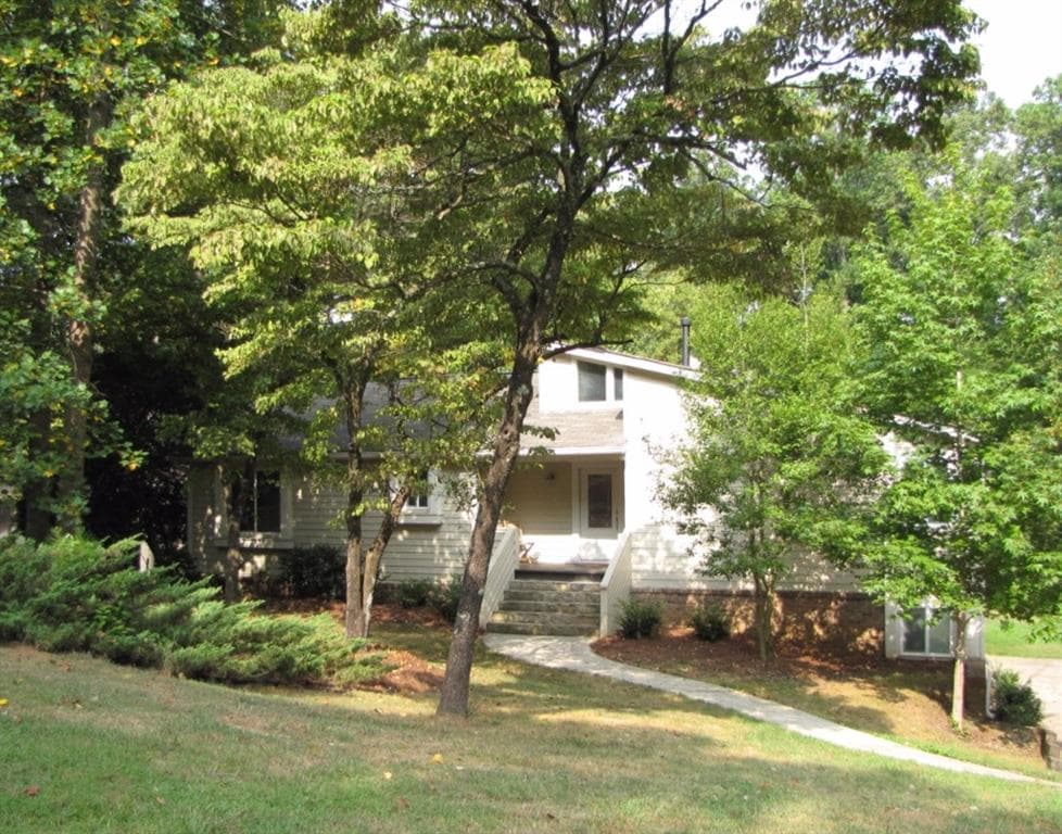 3127 Sycamore Lane, Marietta, GA 30066 — most recent listing photo