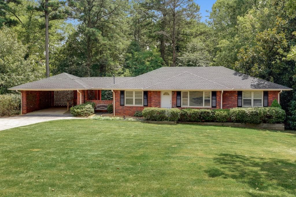 637 Hurt Road, Smyrna, GA 30082 — most recent listing photo