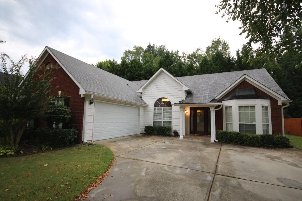 565 Sterling Pointe Court, Lawrenceville, GA 30043 — most recent listing photo