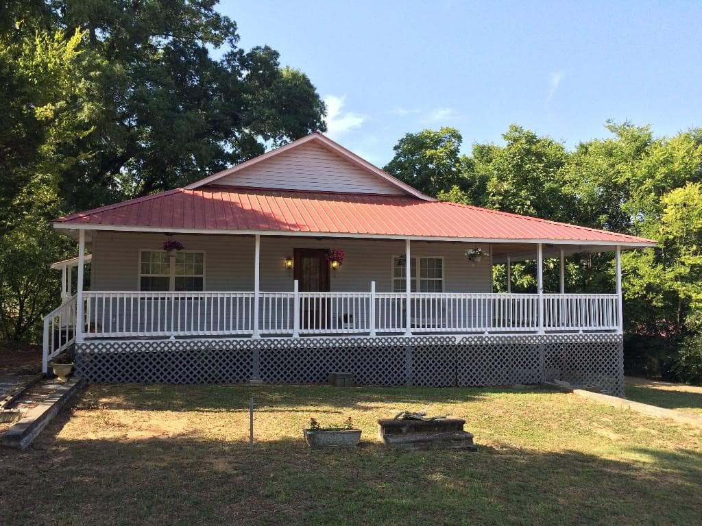 117 Hotel Street, Adairsville, GA 30103 — most recent listing photo