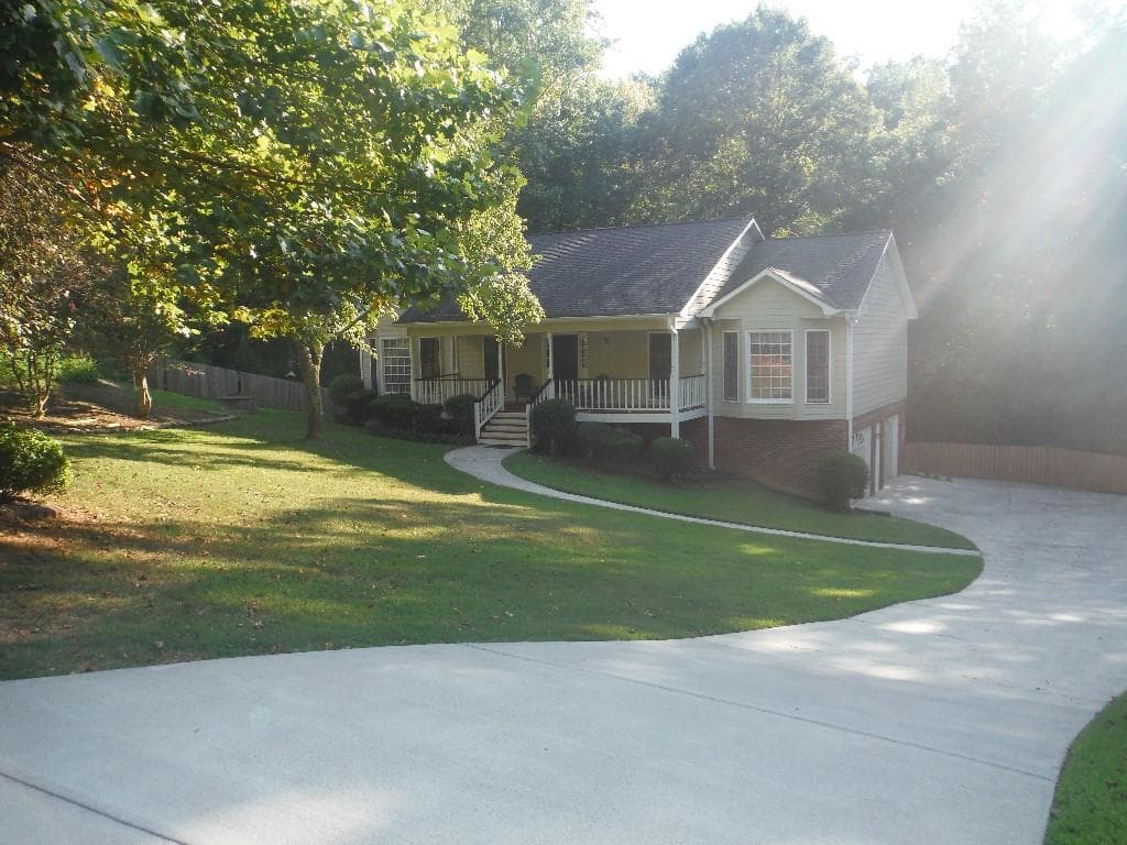 4545 Sagebrush Drive, Kennesaw, GA 30152 — most recent listing photo