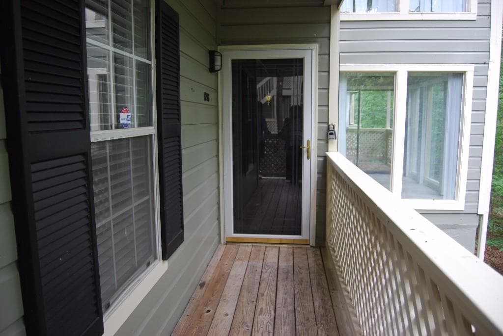 1206 Vicksburg Place, Sandy Springs, GA 30350 — most recent listing photo