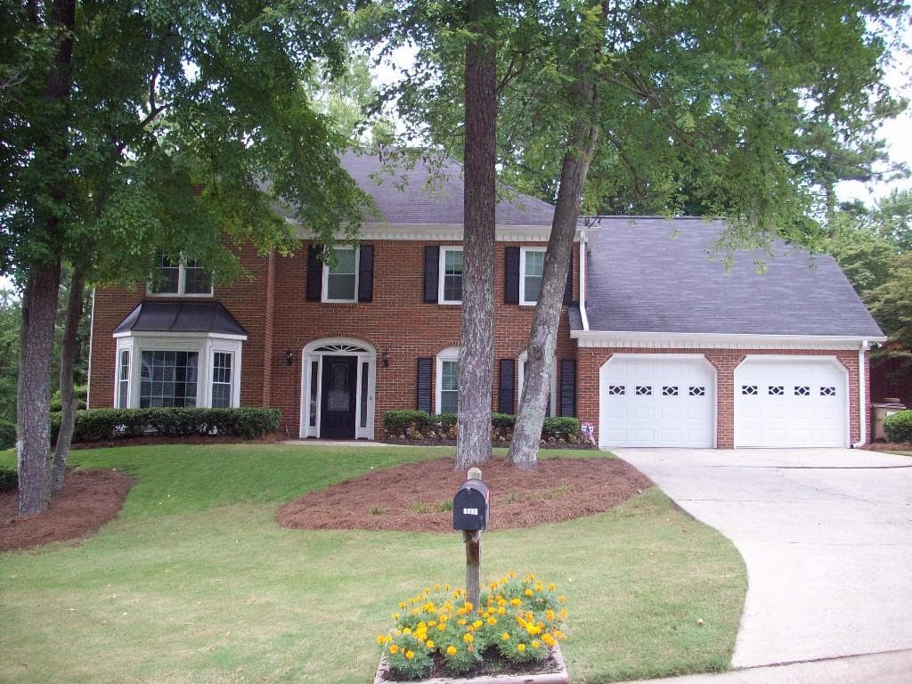 5 bedroom, 2,776 sq ft single family residence sold at 3429 Weymouth Court, Marietta, GA 30062