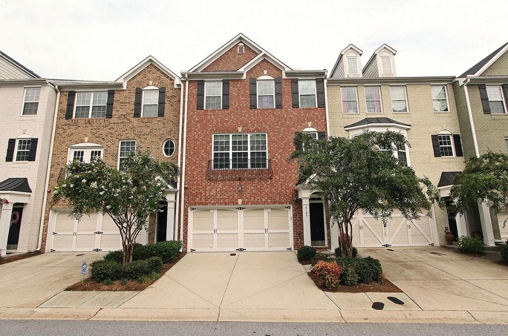 6180 Indian Wood Circle 6180, Mableton, GA 30126 — most recent listing photo
