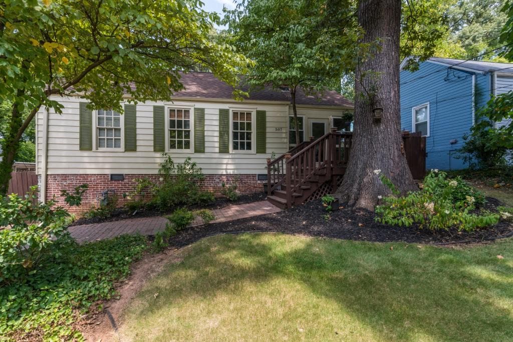 2 bedroom, 1,170 sq ft single family residence sold at 507 Deering Road, Atlanta, GA 30309