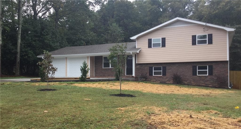 3639 York Drive, Douglasville, GA 30135 — most recent listing photo