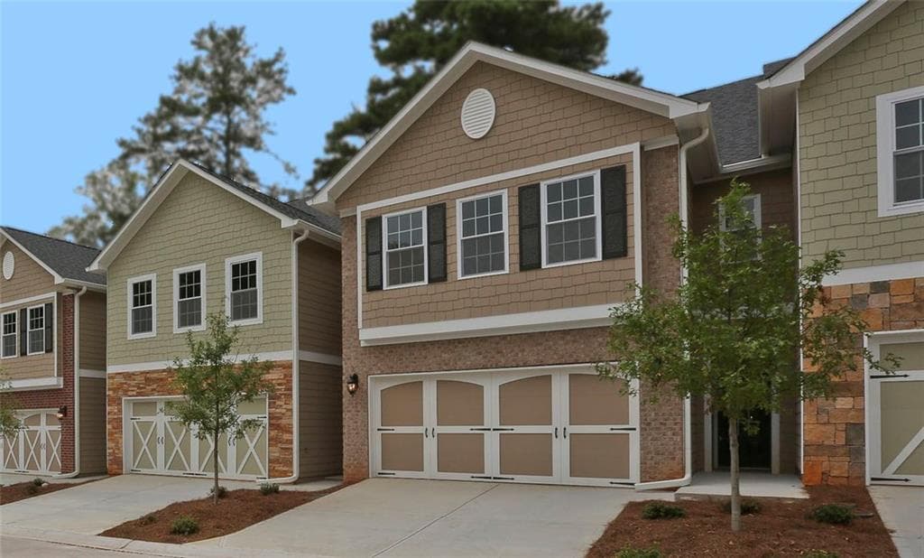 3 bedroom condominium sold at 2854 Jordan Oaks Lane 8, Decatur, GA 30033