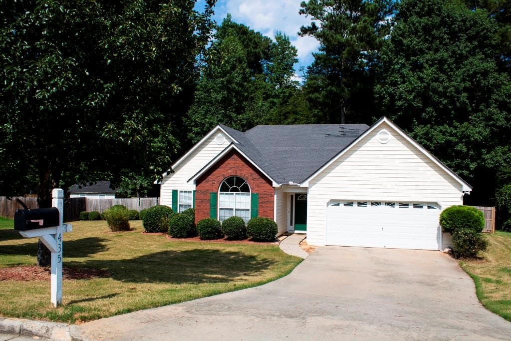 435 Waverly Point Drive, Grayson, GA 30017 — most recent listing photo
