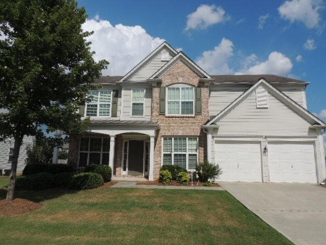 4 bedroom single family residence sold at 8230 Norwich Place, Suwanee, GA 30024