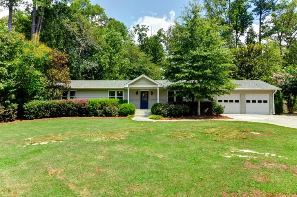 6589 Long Acres Drive, Sandy Springs, GA 30328 — most recent listing photo