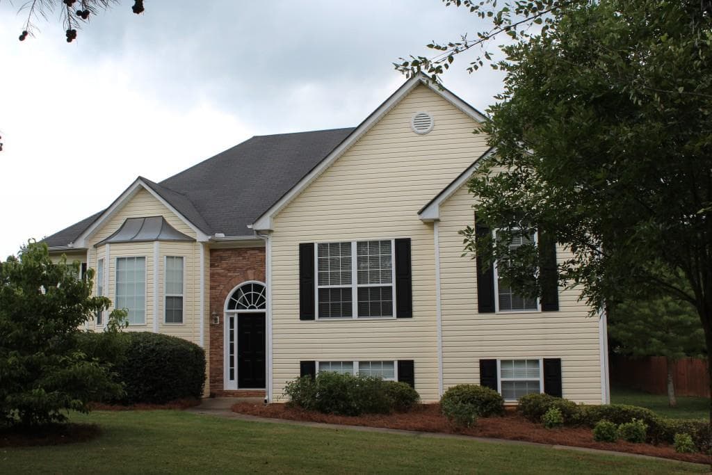 5335 Spot Creek Drive, Cumming, GA 30040 — most recent listing photo