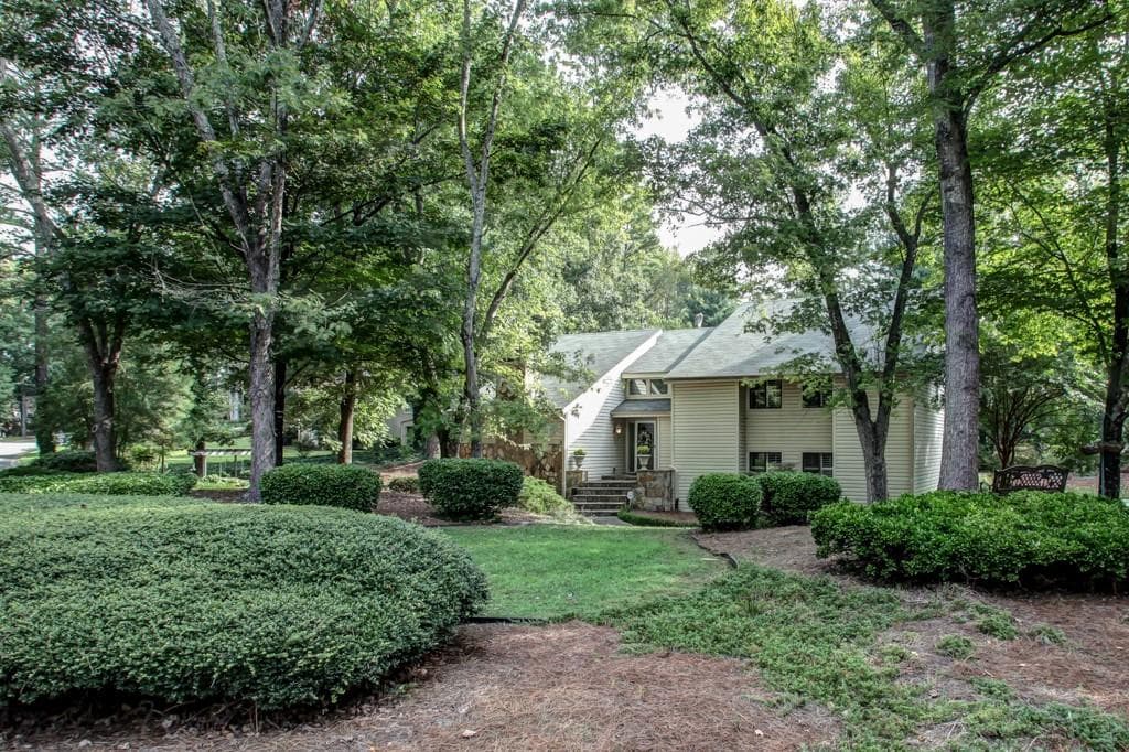 4 bedroom, 3,099 sq ft single family residence sold at 3533 Turtle Cove Court, Marietta, GA 30067