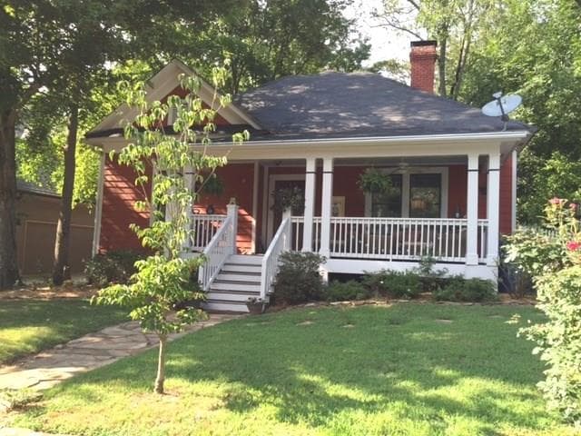 3 bedroom, 1,700 sq ft single family residence sold at 1920 Delano Drive, Atlanta, GA 30317