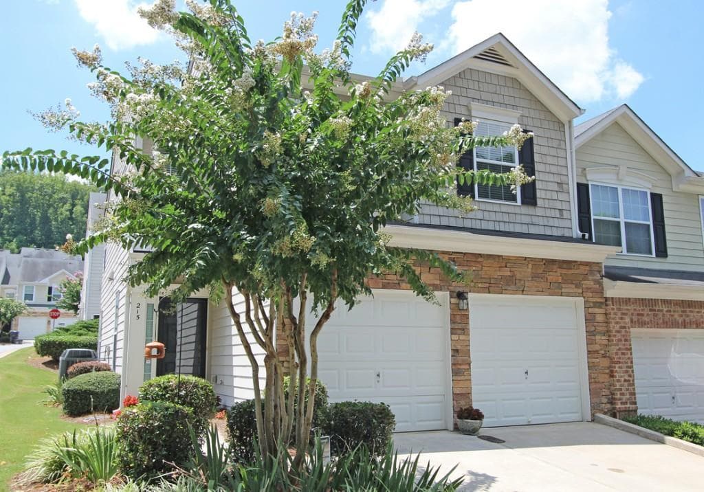 215 Cavendar Way 19, Marietta, GA 30066 — most recent listing photo