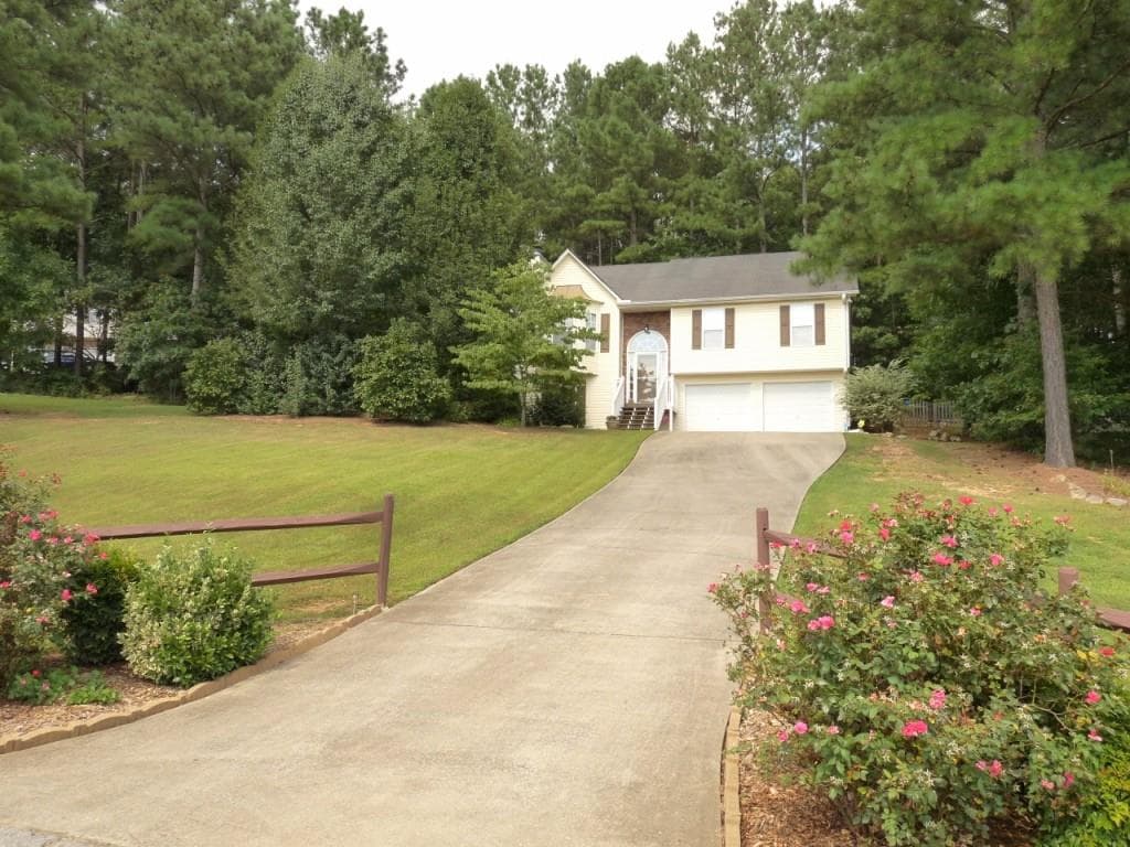 79 Greatwood Drive, White, GA 30184 — most recent listing photo