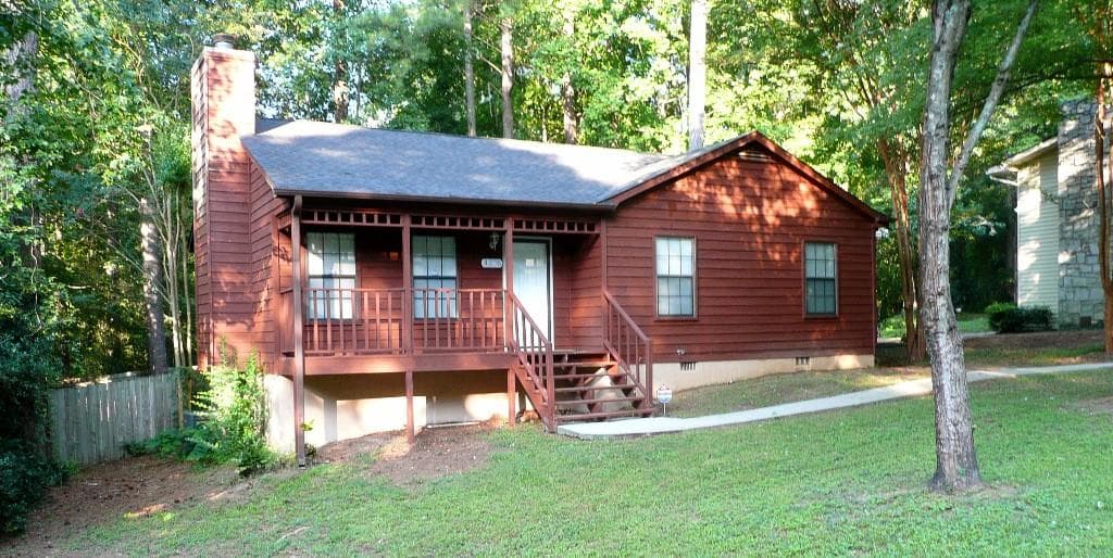 4276 Cary Drive, Snellville, GA 30039 — most recent listing photo