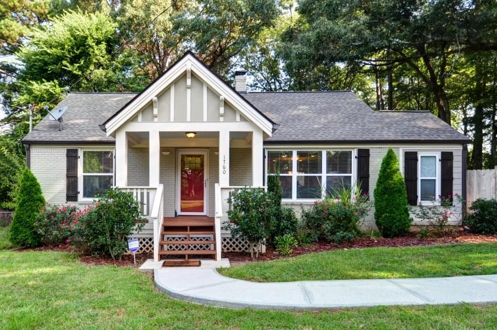 3 bedroom, 1,669 sq ft single family residence sold at 1760 Clifton Way, Atlanta, GA 30316