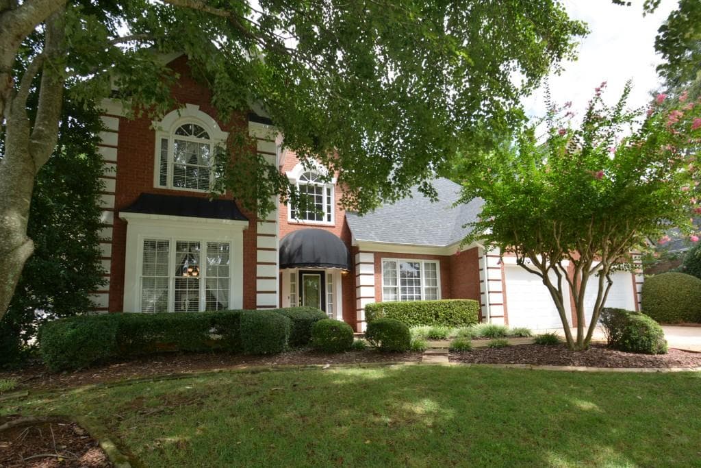 4 bedroom, 2,919 sq ft single family residence sold at 6685 Waterbury Way, Cumming, GA 30040