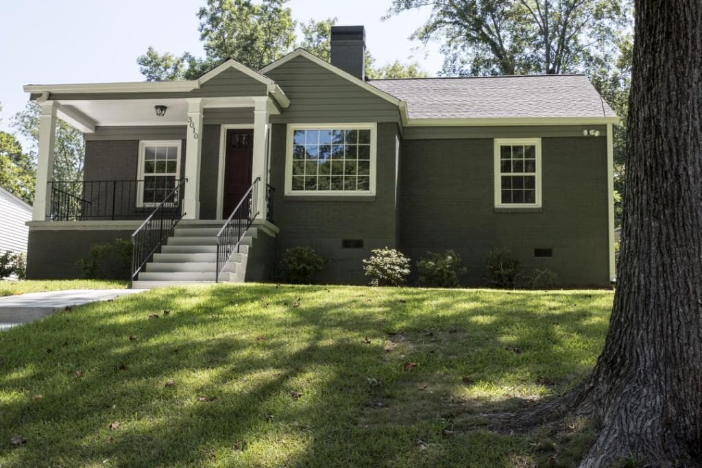 3010 Dogwood Drive, Hapeville, GA 30354 — most recent listing photo