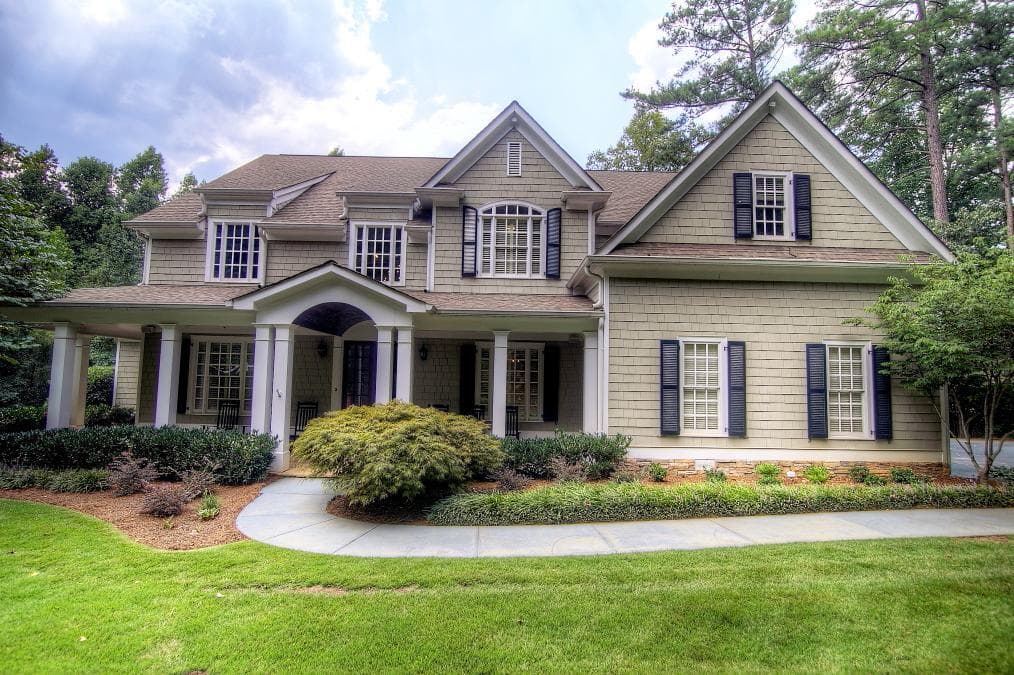 4 bedroom, 5,738 sq ft single family residence sold at 935 Gordon Combs Road, Marietta, GA 30064